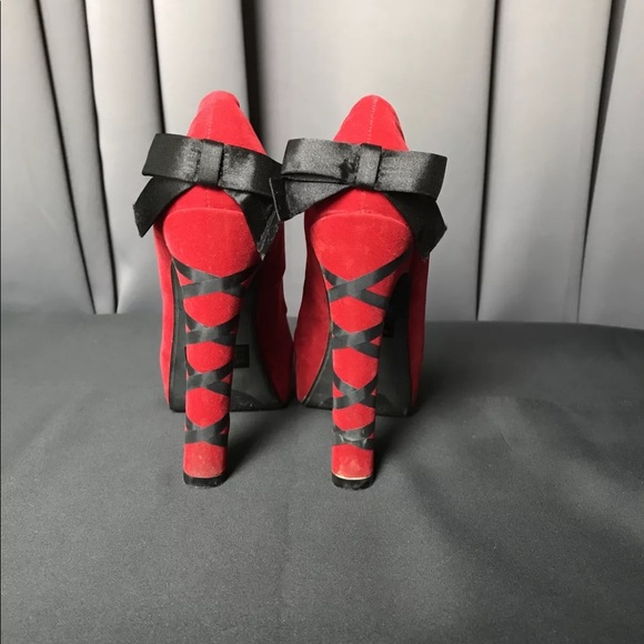 WOMENS Shi RED/BLACK Platform Heels SZ 5.5_477 - Picture 2 of 5